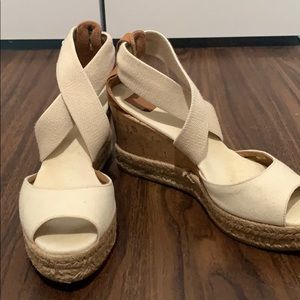 Tory Burch Tan Wedges